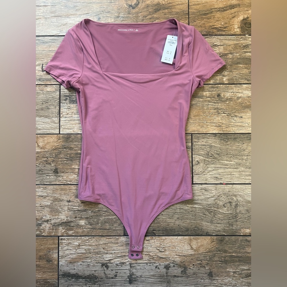 Abercrombie & Fitch Bodysuit